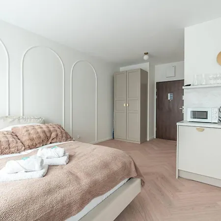 Apartly -smart I Parking Apartment
